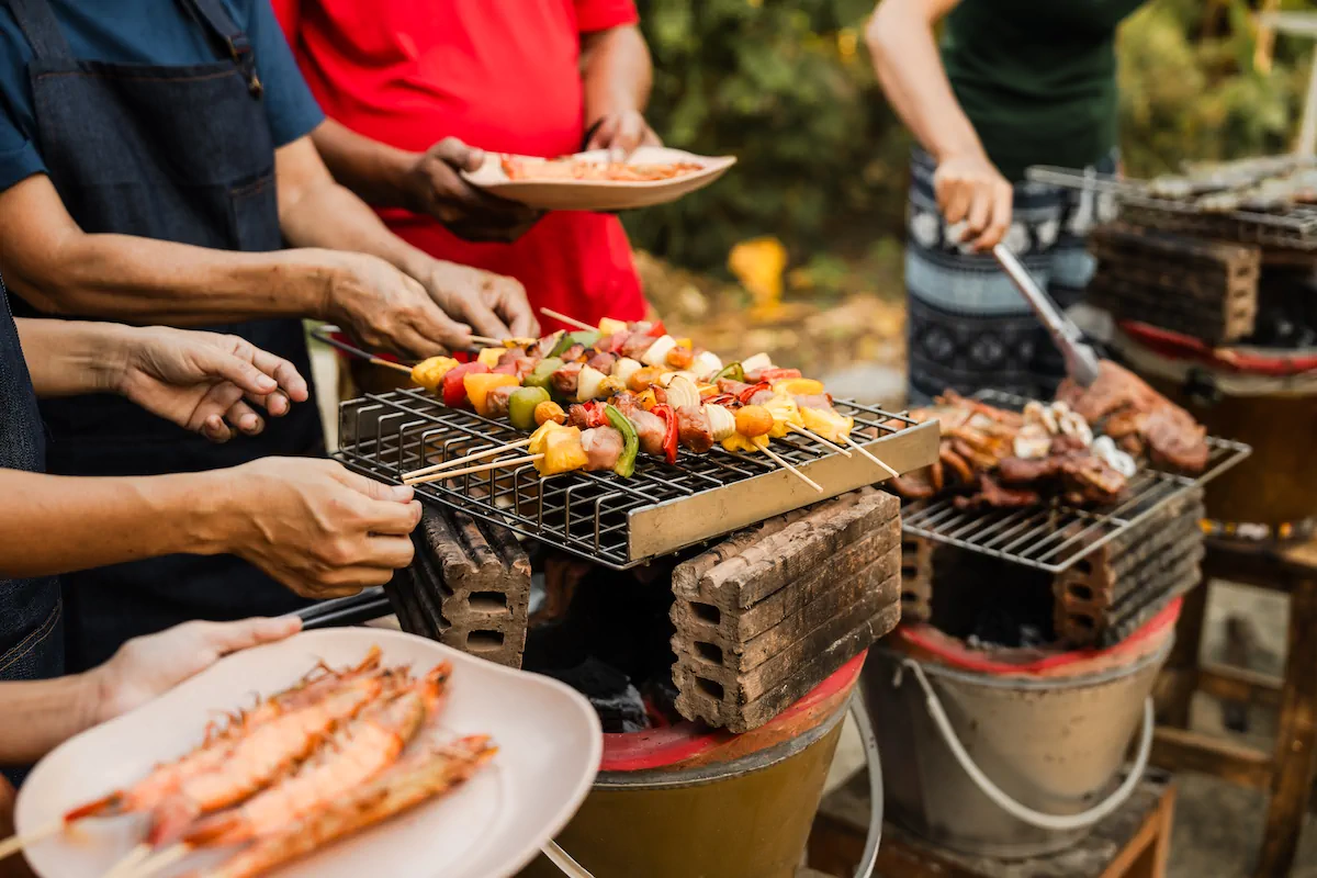 Van planning tot dessert: zo wordt uw BBQ op locatie een succes